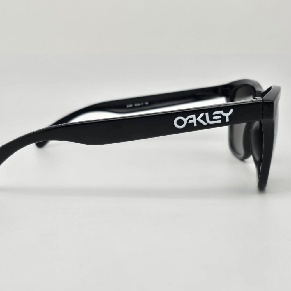 Oakley 24-297 Collector Frogskins Matte Black Polarized Black Iridium Sunglasses - Picture 5 of 13